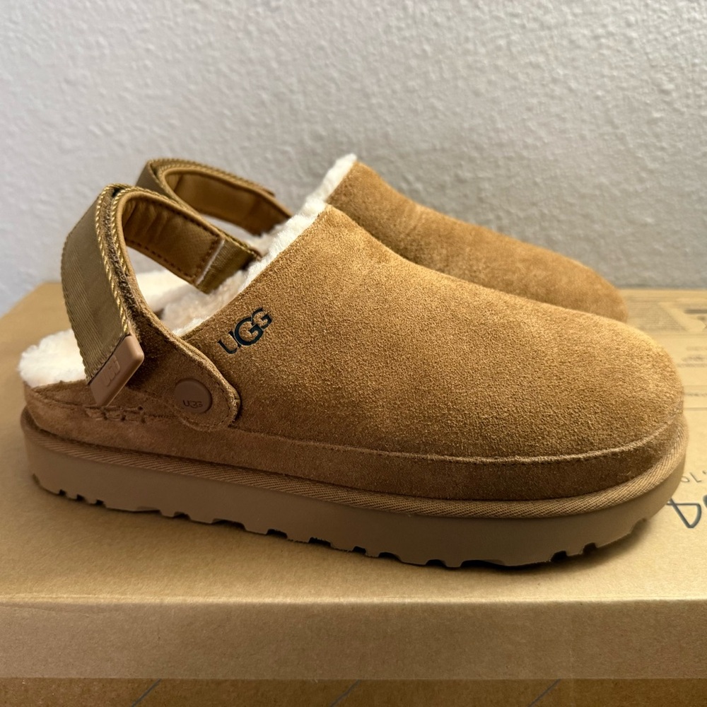 UGG Goldenstar Cozy Clog. Size 10. Color: Chestnut. - Picture 11 of 15